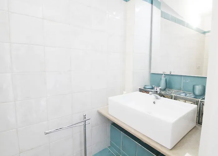 Le Tre Isole - By Ap Daire